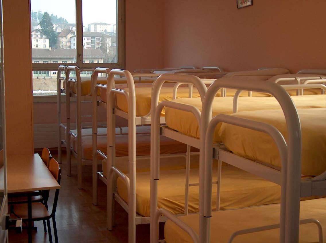 Hebergement Du Pod La Chaux De Fonds Zewnętrze zdjęcie